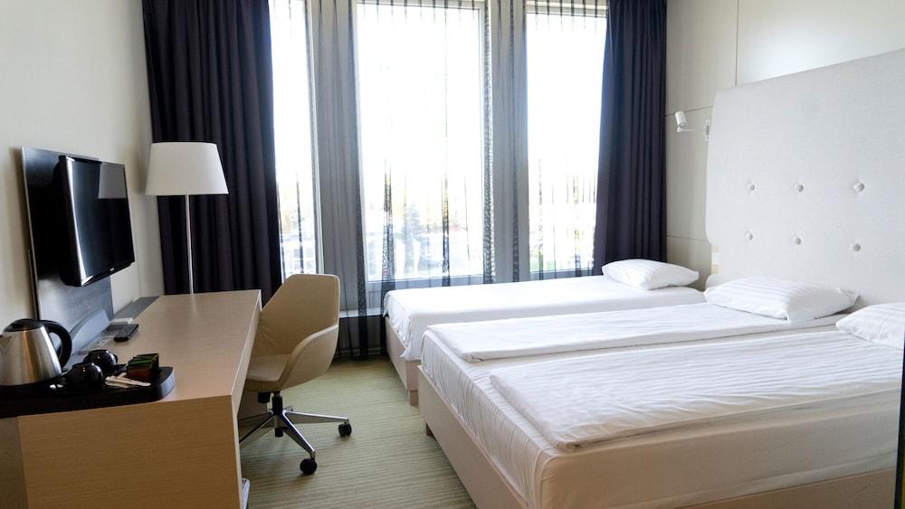Sound Garden Hotel Airport Varšava Exteriér fotografie