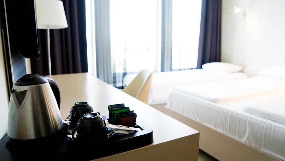 Sound Garden Hotel Airport Varšava Exteriér fotografie