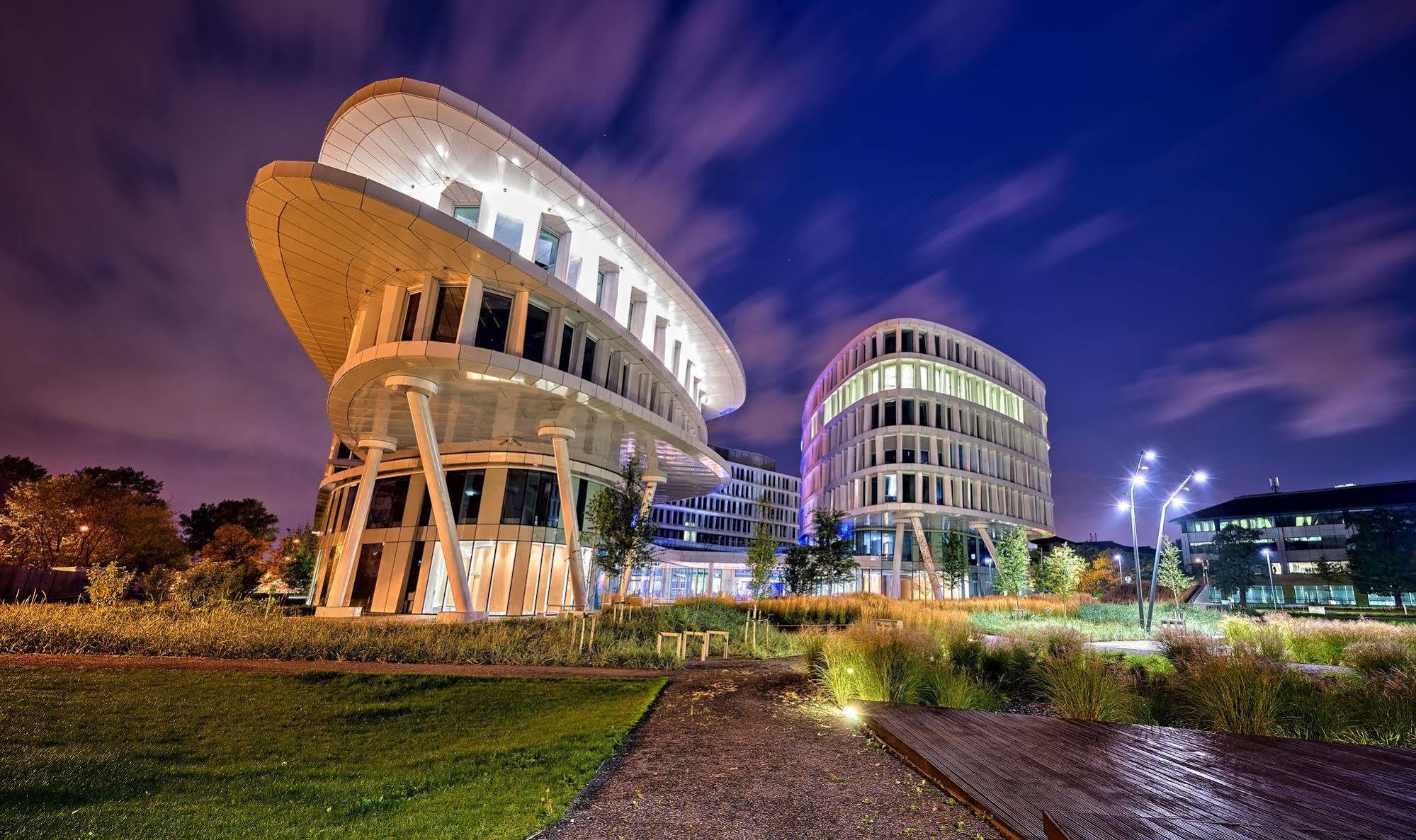 Sound Garden Hotel Airport Varšava Exteriér fotografie